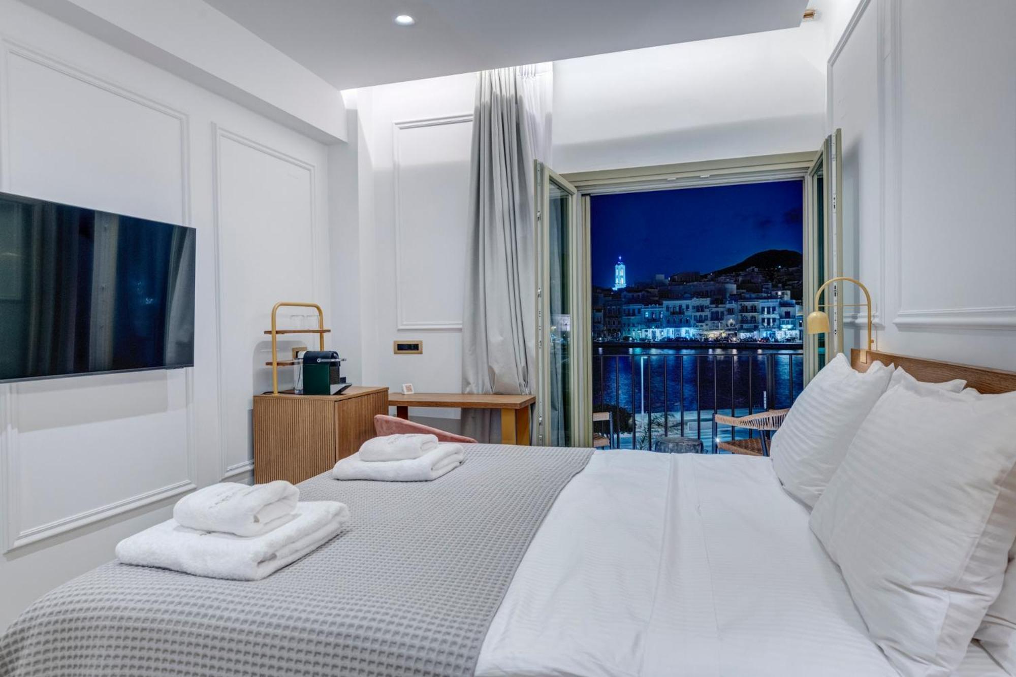 Eclectic Syros Bed & Breakfast Ermoupoli Bagian luar foto