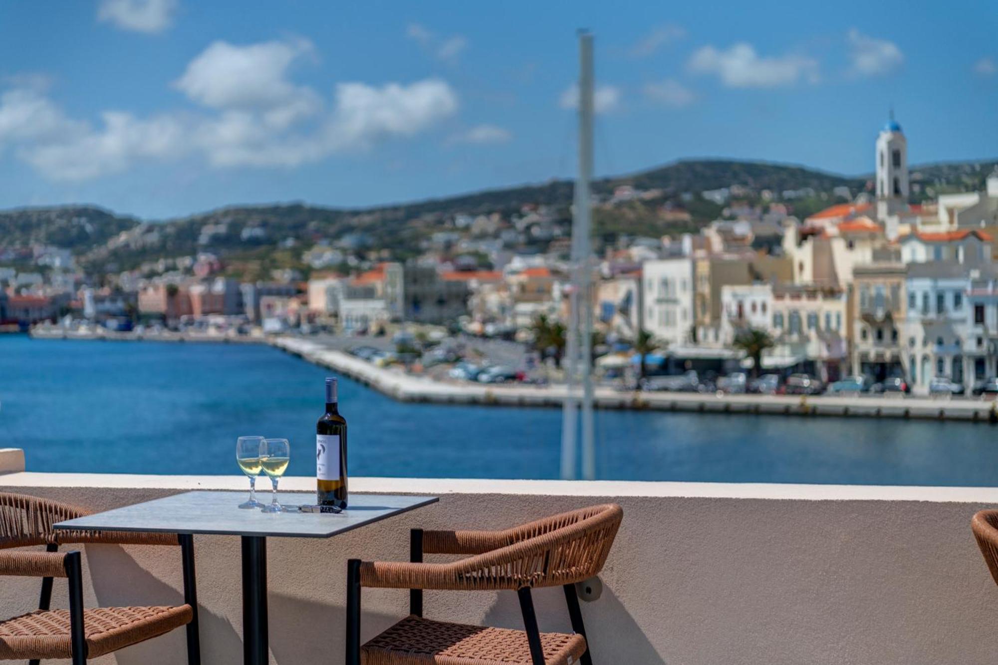 Eclectic Syros Bed & Breakfast Ermoupoli Bagian luar foto